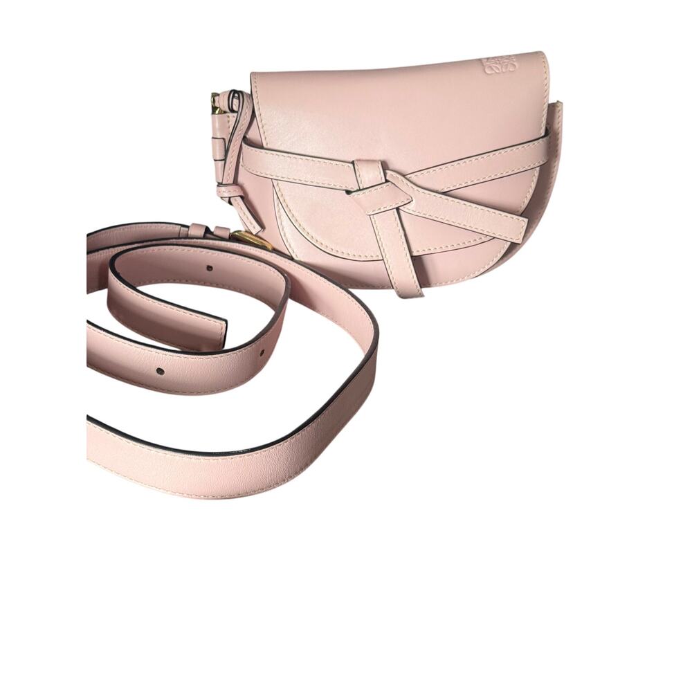 KB043: Loewe Gate Mini Bag in pink calfskin leather*Belt bag convertible
